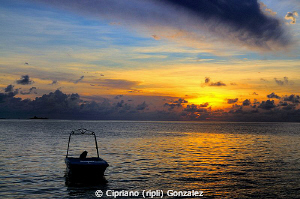 After an aweson diving day by Cipriano (ripli) Gonzalez 